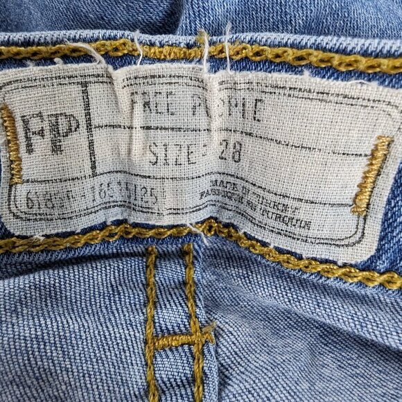 Free People Light Wash Busted Knee Stretch Skinny Jeans - Picture 10 of 11